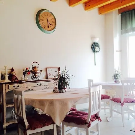בית חווה Agriturismo Corte Zuccone *